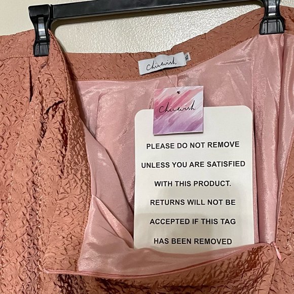 Bubble Embossed Pleated Skirt in Blush - Picture 6 of 6